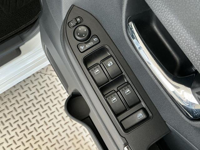 タントカスタムRS 両側電動スライドドア 前後コーナーセンサー走行無制限1年保証 両側電動スライドドア 前後コーナーセンサー 前席シートヒーター オートハイビーム LEDヘッドライト プッシュスタート オートブレーキホールド 15インチ純正アルミホイール(兵庫県)の中古車