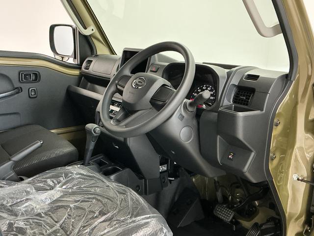 ハイゼットトラック 中古車 ジャンボエクストラ　４ＷＤ　コーナーセンサー　荷台作業灯３モード電子制御式４ＷＤ　ＣＶＴ　１年保証　前後コーナーセンサー　デフロック　荷台作業灯　３方開　ＬＥＤヘッドライト　電格ミラー　衝突軽減ブレーキ　オートハイビーム　ＬＥＤフォグ　プッシュスタート