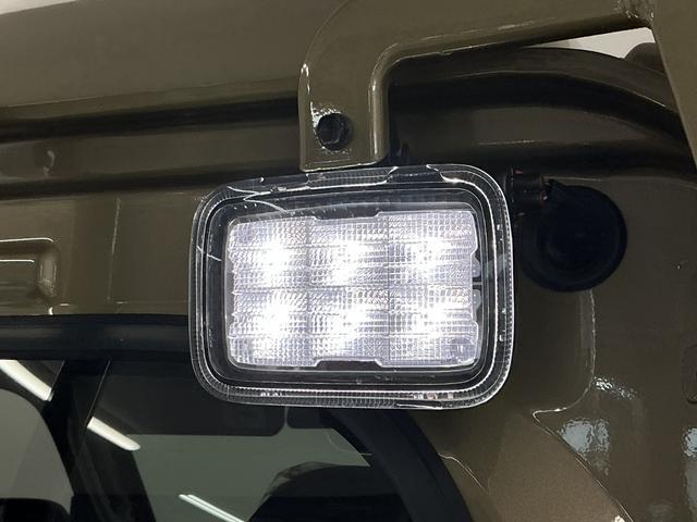 ハイゼットトラックジャンボエクストラ 4WD コーナーセンサー 荷台作業灯3モード電子制御式4WD CVT 1年保証 前後コーナーセンサー デフロック 荷台作業灯 3方開 LEDヘッドライト 電格ミラー 衝突軽減ブレーキ オートハイビーム LEDフォグ プッシュスタート(兵庫県)の中古車