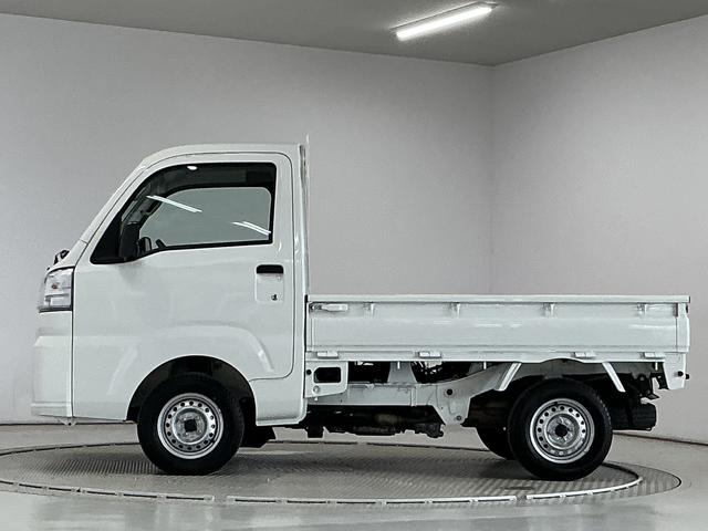 ハイゼットトラックスタンダード 4WD CVT 3方開 前後コーナーセンサー3モード電子制御式4WD CVT 走行無制限1年保証 ラジオデッキ 3方開 前後コーナーセンサー 衝突軽減ブレーキ 横滑り防止装置 オートハイビーム アイドリングストップ オートライト レーンアシスト(兵庫県)の中古車