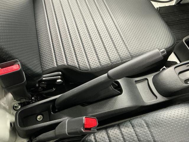ハイゼットトラックスタンダード 4WD CVT 3方開 前後コーナーセンサー3モード電子制御式4WD CVT 走行無制限1年保証 ラジオデッキ 3方開 前後コーナーセンサー 衝突軽減ブレーキ 横滑り防止装置 オートハイビーム アイドリングストップ オートライト レーンアシスト(兵庫県)の中古車