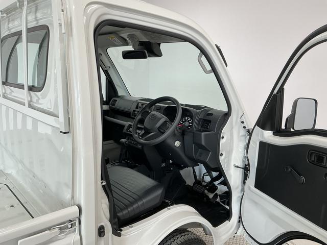 ハイゼットトラックスタンダード 4WD CVT 3方開 前後コーナーセンサー3モード電子制御式4WD CVT 走行無制限1年保証 ラジオデッキ 3方開 前後コーナーセンサー 衝突軽減ブレーキ 横滑り防止装置 オートハイビーム アイドリングストップ オートライト レーンアシスト(兵庫県)の中古車