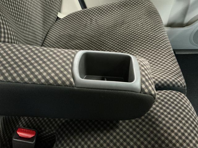 N−BOXG ターボSSパッケージ 純正ナビ ETC バックカメラ1年保証 禁煙車 純正ナビ ETC バックカメラ 両側電動スライドドア クルーズコントロール パドルシフト Bluetooth TV ツートンカラー 衝突軽減ブレーキ サイドエアバッグ 横滑り防止装置(兵庫県)の中古車