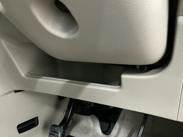 N−BOXG ターボSSパッケージ 純正ナビ ETC バックカメラ1年保証 禁煙車 純正ナビ ETC バックカメラ 両側電動スライドドア クルーズコントロール パドルシフト Bluetooth TV ツートンカラー 衝突軽減ブレーキ サイドエアバッグ 横滑り防止装置(兵庫県)の中古車
