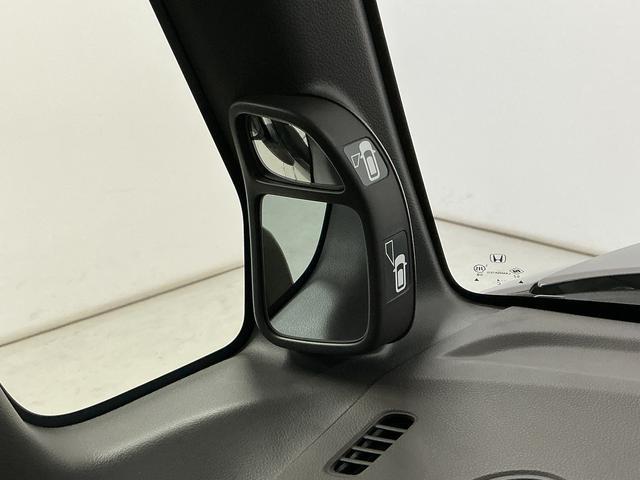 N−BOXG ターボSSパッケージ 純正ナビ ETC バックカメラ1年保証 禁煙車 純正ナビ ETC バックカメラ 両側電動スライドドア クルーズコントロール パドルシフト Bluetooth TV ツートンカラー 衝突軽減ブレーキ サイドエアバッグ 横滑り防止装置(兵庫県)の中古車