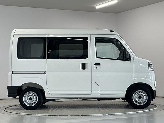 ハイゼットカーゴDX 3モード電子制御式4WD CVT 前後コーナーセンサー3モード電子制御式4WD CVT 1年保証 前後コーナーセンサー LEDヘッドライト 衝突回避支援ブレーキ オートハイビーム 横滑り防止装置 キーレスエントリー アイドリングストップ レーンアシスト(兵庫県)の中古車