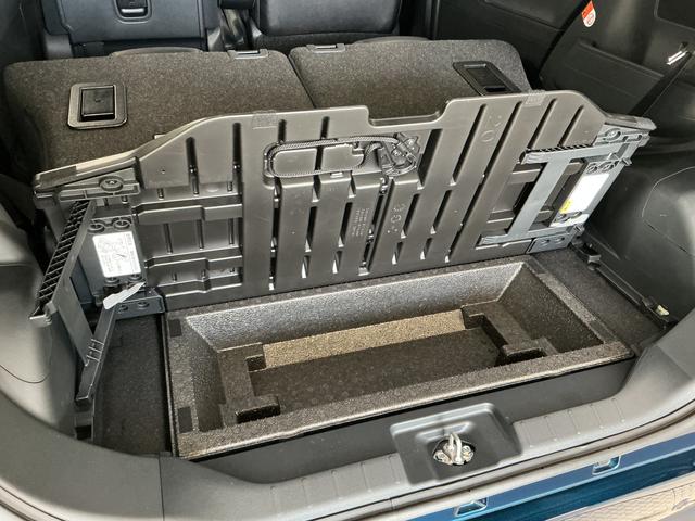 タントカスタムＲＳ　４ＷＤ　両側電動スライドドア　シートヒーター４ＷＤ　走行無制限１年保証　両側電動スライドドア　前後コーナーセンサー　前席シートヒーター　オートハイビーム　ＬＥＤヘッドライト　プッシュスタート　オートブレーキホールド　１５インチ純正アルミホイール（兵庫県）の中古車