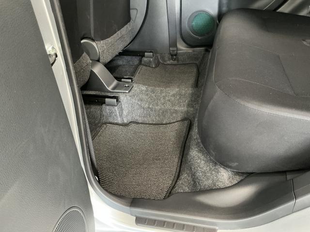 ミライースL SAIII 前後コーナーセンサー キーレスエントリー走行無制限1年保証 前後コーナーセンサー オートハイビーム キーレスエントリー アイドリングストップ 横滑り防止装置 オートライト ヘッドライトレベライザー マニュアルエアコン デジタルメーター(兵庫県)の中古車