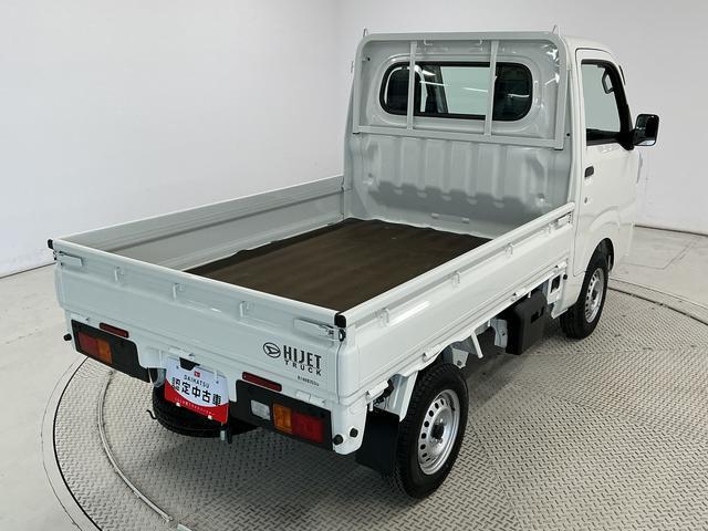 ハイゼットトラックスタンダード　ＣＶＴ　前後コーナーセンサー　横滑り防止装置ＣＶＴ車　１年保証　ラジオ　前後コーナーセンサー　３方開　荷台マット　オートハイビーム　アイドリングストップ　横滑り防止装置　ヘッドライトレベライザー　アクセサリーソケット　スペアタイヤ　スマアシ（兵庫県）の中古車