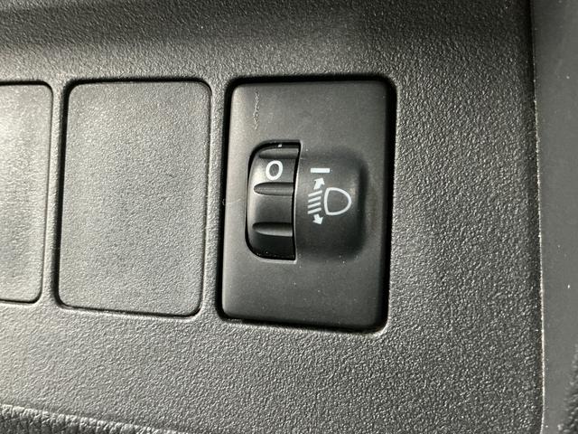 ハイゼットトラックスタンダード　ＡＴ　禁煙　ワンオーナー　ラジオ　３方開ＡＴ車　１年保証　禁煙車　ワンオーナー　ラジオ　３方開　ゲートプロテクター　リアゲートチェーン　キーレスエントリー　ドアバイザー　ヘッドライトレベライザー　オーバーヘッドシェルフ　パワーウインドウ（兵庫県）の中古車