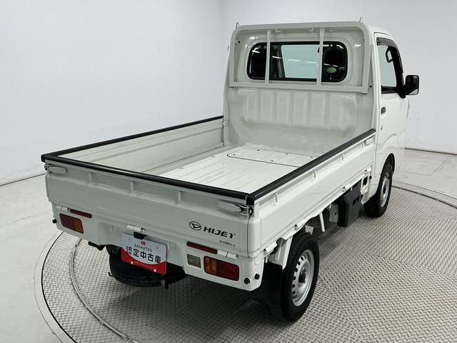 ハイゼットトラックスタンダード　ＡＴ　禁煙　ワンオーナー　ラジオ　３方開ＡＴ車　１年保証　禁煙車　ワンオーナー　ラジオ　３方開　ゲートプロテクター　リアゲートチェーン　キーレスエントリー　ドアバイザー　ヘッドライトレベライザー　オーバーヘッドシェルフ　パワーウインドウ（兵庫県）の中古車