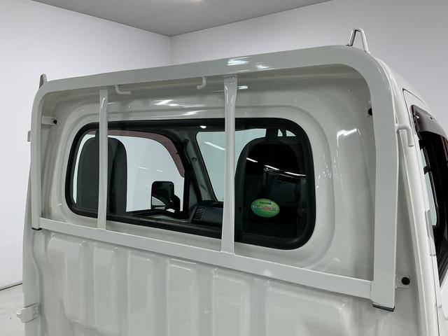 ハイゼットトラックスタンダード　ＡＴ　禁煙　ワンオーナー　ラジオ　３方開ＡＴ車　１年保証　禁煙車　ワンオーナー　ラジオ　３方開　ゲートプロテクター　リアゲートチェーン　キーレスエントリー　ドアバイザー　ヘッドライトレベライザー　オーバーヘッドシェルフ　パワーウインドウ（兵庫県）の中古車