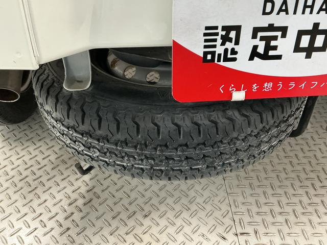 ハイゼットトラックスタンダード　ＡＴ　禁煙　ワンオーナー　ラジオ　３方開ＡＴ車　１年保証　禁煙車　ワンオーナー　ラジオ　３方開　ゲートプロテクター　リアゲートチェーン　キーレスエントリー　ドアバイザー　ヘッドライトレベライザー　オーバーヘッドシェルフ　パワーウインドウ（兵庫県）の中古車