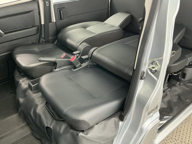 ハイゼットカーゴスペシャル CVT ラジオ コーナーセンサー 両側スライドCVT車 走行無制限1年保証 前後コーナーセンサー ラジオ オートハイビーム アイドリングストップ 横滑り防止装置 オートライト ヘッドライトレベライザー アクセサリーソケット 両側スライドドア(兵庫県)の中古車