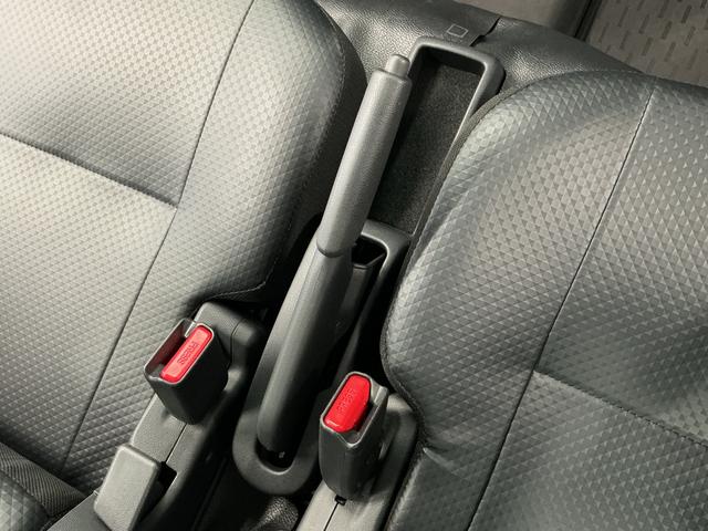 ハイゼットカーゴスペシャル CVT ラジオ コーナーセンサー 両側スライドCVT車 走行無制限1年保証 前後コーナーセンサー ラジオ オートハイビーム アイドリングストップ 横滑り防止装置 オートライト ヘッドライトレベライザー アクセサリーソケット 両側スライドドア(兵庫県)の中古車