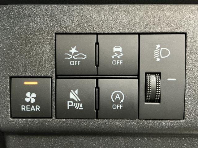 ハイゼットカーゴDX 3モード4WD CVT 前後コーナーセンサー キーレス3モード電子制御式4WD CVT車 1年保証 前後コーナーセンサー ラジオ キーレスエントリー オートハイビーム アイドリングストップ 横滑り防止装置 ヘッドライトレベライザー 両側スライドドア(兵庫県)の中古車