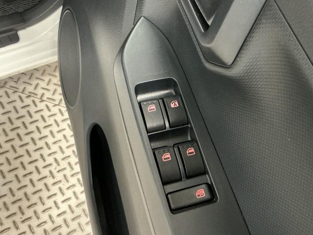 ミライースL SAIII 前後コーナーセンサー キーレスエントリー走行無制限1年保証 前後コーナーセンサー オートハイビーム キーレスエントリー アイドリングストップ 横滑り防止装置 オートライト ヘッドライトレベライザー アクセサリーソケット マニュアルエアコン(兵庫県)の中古車