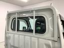 走行無制限１年保証　４ＷＤ　荷台マット　ＥＴＣ　ＭＴ車　３方開　ゲートプロテクター　ドアバイザー　ヘッドライトレベライザー　アクセサリーソケット　マニュアルエアコン　ラジオ　スペアタイヤ（兵庫県）の中古車