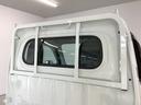 走行無制限１年保証　前後コーナーセンサー　４ＷＤ　ＭＴ車　３方開　アイドリングストップ　横滑り防止装置　オートライト　ヘッドライトレベライザー　アクセサリーソケット　スペアタイヤ　ラジオ（兵庫県）の中古車
