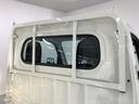 走行無制限１年保証　前後コーナーセンサー　４ＷＤ　ＣＶＴ車　３方開　アイドリングストップ　横滑り防止装置　オートライト　ヘッドライトレベライザー　アクセサリーソケット　スペアタイヤ　ラジオ（兵庫県）の中古車