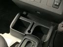 走行無制限１年保証　４ＷＤ　ＡＴ　３方開　ヘッドライトレベライザー　アクセサリーソケット　ラジオ　マニュアルエアコン　パワーステアリング　スペアタイヤ　バッテリーカバー（兵庫県）の中古車