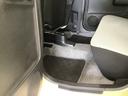 １年保証　ナビ　ＥＴＣ　スタッドレス付　バックカメラ　ストラットタワーバー　運転席シートヒーター　衝突軽減ブレーキ　キーレスエントリー　横滑り防止装置　カヤバショック　１３インチアルミホイール（兵庫県）の中古車