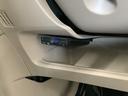 １年保証　ナビＴＶ　ＥＴＣ　バックカメラ　衝突軽減ブレーキ　前席シートヒーター　ＤＶＤ　Ｂｌｕｅｔｏｏｔｈ　ＨＩＤヘッドライト　プッシュスタート　アイドリングストップ　横滑り防止装置　オートライト（兵庫県）の中古車