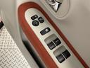 １年保証　８インチナビＴＶ　全方位カメラ　ＥＴＣ　衝突軽減ブレーキ　リアコーナーセンサー　運転席シートヒーター　ＤＶＤ　ＵＳＢ　Ｂｌｕｅｔｏｏｔｈ　ＨＩＤヘッドライト　１４インチアルミホイール（兵庫県）の中古車