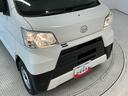 走行無制限１年保証　４ＷＤ　ワンオーナー　ＡＴ車　ＥＴＣ　リアコーナーセンサー　オートハイビーム　アイドリングストップ　キーレス　横滑り防止装置　ヘッドライトレベライザー　パワーウィンドウ　ラジオ（兵庫県）の中古車