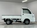 走行無制限１年保証　４ＷＤ　荷台作業灯　ＭＴ車　３方開　ゲートプロテクター　荷台マット　ドアバイザー　ヘッドライトレベライザー　シガーソケット　リアゲートチェーン　ラジオ　１２インチアルミホイール（兵庫県）の中古車