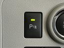 雹害車両　１年保証　前後コーナーセンサー　ＣＤオーディオ　前席シートヒーター　オートハイビーム　ＬＥＤヘッドライト　プッシュスタート　横滑り防止装置　電動格納ドアミラー　１４インチ純正アルミホイール（兵庫県）の中古車