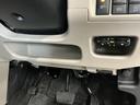 １年保証　ナビＴＶ　ＥＴＣ　バックカメラ　運転席シートヒーター　Ｂｌｕｅｔｏｏｔｈ　オートハイビーム　アイドリングストップ　横滑り防止装置　スマートキー　オートエアコン　１４インチ純正アルミホイール（兵庫県）の中古車
