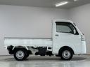 走行無制限１年保証　４ＷＤ　荷台マット　ＡＴ車　３方開　ゲートプロテクター　ドアバイザー　ヘッドライトレベライザー　アクセサリーソケット　マニュアルエアコン　スペアタイヤ　ラバーフロアマット（兵庫県）の中古車