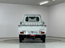 走行無制限１年保証　４ＷＤ　荷台マット　ＭＴ車　３方開　ゲートプロテクター　ＬＥＤヘッドライト　ドアバイザー　ヘッドライトレベライザー　アクセサリーソケット　マニュアルエアコン　ラジオ　スペアタイヤ（兵庫県）の中古車