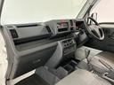 走行無制限１年保証　４ＷＤ　荷台マット　ＭＴ車　３方開　ゲートプロテクター　ＬＥＤヘッドライト　ドアバイザー　ヘッドライトレベライザー　アクセサリーソケット　マニュアルエアコン　ラジオ　スペアタイヤ（兵庫県）の中古車