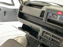 走行無制限１年保証　４ＷＤ　荷台マット　ＭＴ車　３方開　ゲートプロテクター　ＬＥＤヘッドライト　ドアバイザー　ヘッドライトレベライザー　アクセサリーソケット　マニュアルエアコン　ラジオ　スペアタイヤ（兵庫県）の中古車