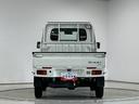 走行無制限１年保証　４ＷＤ　荷台作業灯　ＭＴ車　３方開　ゲートプロテクター　荷台マット　リアゲートチェーン　ドアバイザー　ヘッドライトレベライザー　アクセサリーソケット　デフロック　トランスファー（兵庫県）の中古車