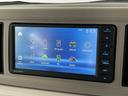 １年保証　ディスプレイオーディオ　ＤＶＤ　バックカメラ　前後コーナーセンサー　ＵＳＢ接続　Ｂｌｕｅｔｏｏｔｈ　オートハイビーム　ＬＥＤヘッドライト　プッシュスタート　横滑り防止装置　ツートーンルーフ（兵庫県）の中古車