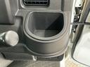 走行無制限１年保証　ＭＴ車　３方開　ヘッドライトレベライザー　ラジオ　アクセサリーソケット　スペアタイヤ　バッテリーカバー　ラバーフロアマット　マッドガード　パワーステアリング　マニュアルエアコン（兵庫県）の中古車