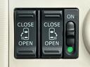 １年保証　ワンオーナー　ナビＴＶ　ＥＴＣ　ドラレコ　パノラマモニター　両側電動スライドドア　Ｂｌｕｅｔｏｏｔｈ　オートハイビーム　ＬＥＤヘッドライト　横滑り防止装置　オートライト　オートエアコン（兵庫県）の中古車