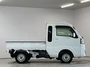 １年保証　４ＷＤ　ナビＴＶ　バックカメラ　ＭＴ車　３方開　荷台作業灯　荷台マット　ゲートプロテクター　ＬＥＤヘッドライト　キーレスエントリー　横滑り防止装置　ドアバイザー　デフロック　フォグランプ（兵庫県）の中古車