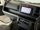 １年保証　４ＷＤ　ナビＴＶ　バックカメラ　ＭＴ車　３方開　荷台作業灯　荷台マット　ゲートプロテクター　ＬＥＤヘッドライト　キーレスエントリー　横滑り防止装置　ドアバイザー　デフロック　フォグランプ（兵庫県）の中古車