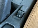走行無制限１年保証　ＣＶＴ　電動オープン　シートヒーター　ＬＥＤヘッドライト　アイドリングストップ　プッシュスタート　横滑り防止装置　オートエアコン　フォグランプ　１６インチ純正アルミホイール（兵庫県）の中古車