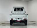 走行無制限１年保証　４ＷＤ　荷台作業灯　ＭＴ車　ＣＤオーディオ　キーレスエントリー　３方開　ゲートプロテクター　荷台マット　リアゲートチェーン　トランスファー　デフロック　ヘッドライトレベライザー（兵庫県）の中古車