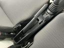 走行無制限１年保証　４ＷＤ　荷台作業灯　ＭＴ車　ＣＤオーディオ　キーレスエントリー　３方開　ゲートプロテクター　荷台マット　リアゲートチェーン　トランスファー　デフロック　ヘッドライトレベライザー（兵庫県）の中古車