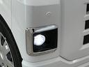 走行無制限１年保証　前後コーナーセンサー　ＣＶＴ　オートハイビーム　ＬＥＤヘッドライト　アイドリングストップ　プッシュスタート　横滑り防止装置　オートライト　アクセサリーソケット　電動格納ドアミラー（兵庫県）の中古車