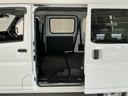 １年保証　ＣＶＴ車　ナビ　バックカメラ　ＥＴＣ　前後コーナーセンサー　ＤＶＤ　オートハイビーム　アイドリングストップ　キーレス　横滑り防止装置　オートライト　ドアバイザー　ヘッドライトレベライザー（兵庫県）の中古車