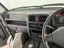 走行無制限１年保証　ＡＴ車　ドアバイザー　ＥＴＣ　３方開　リアゲートチェーン　ヘッドライトレベライザー　ラジオ　マニュアルエアコン　スペアタイヤ　ラバーフロアマット　パワーステアリング（兵庫県）の中古車