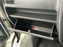 走行無制限１年保証　ＡＴ車　ドアバイザー　ＥＴＣ　３方開　リアゲートチェーン　ヘッドライトレベライザー　ラジオ　マニュアルエアコン　スペアタイヤ　ラバーフロアマット　パワーステアリング（兵庫県）の中古車