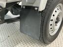 走行無制限１年保証　ＡＴ車　ドアバイザー　ＥＴＣ　３方開　リアゲートチェーン　ヘッドライトレベライザー　ラジオ　マニュアルエアコン　スペアタイヤ　ラバーフロアマット　パワーステアリング（兵庫県）の中古車